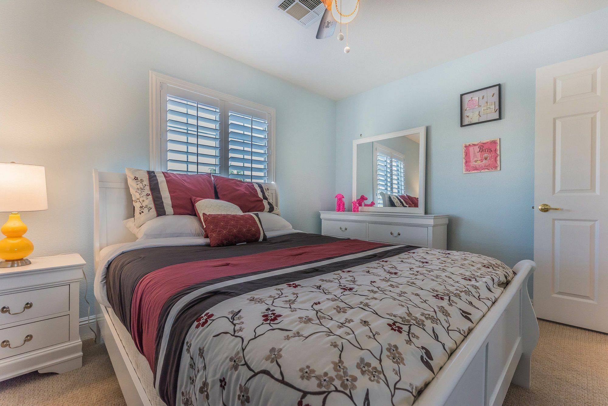 Luxurious 4br 9min To Lv Strip Sleeps 16 Apartment